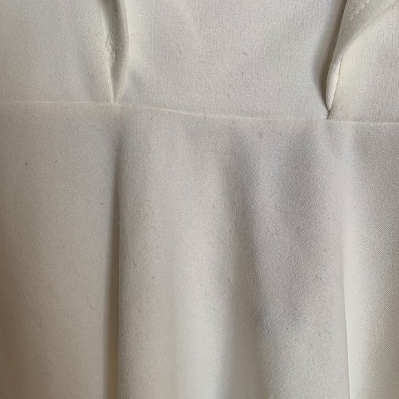 ❗️SOLD❗️Dainty Hooligan White Ruffle Graduation Dress - Picture 6 of 7